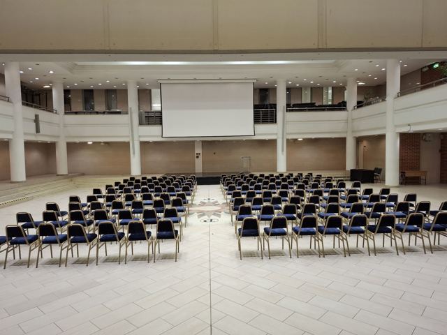 A Harmónia terem a workshop előtt